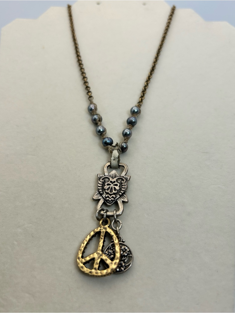 Lucky Brand Vintage Peace Sign Charm Necklace Macrame Beaded Antiqued Bronze 22" - Picture 2 of 15